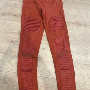 ALO Yoga Rust Leggings